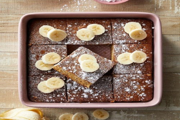 Banana Bread Cake