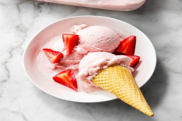 Strawberry Gelato