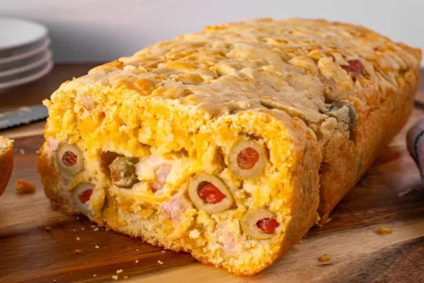 Ham and Cheddar Quick Bread