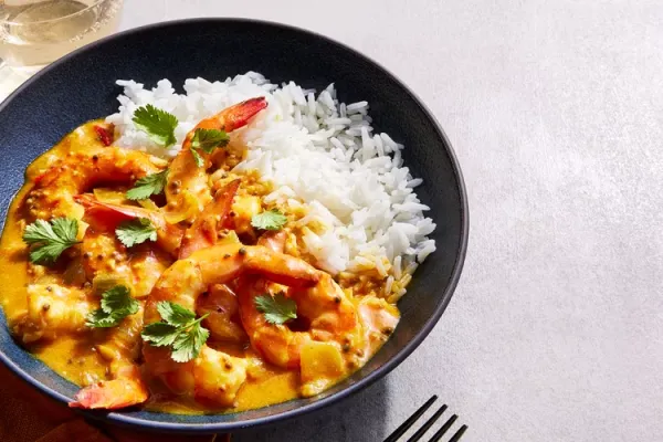 Creamy Shrimp Curry with Coconut Milk