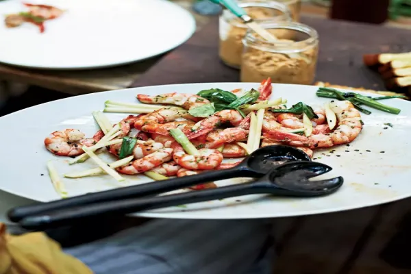 Grilled Shrimp with Apple and Charred Scallions