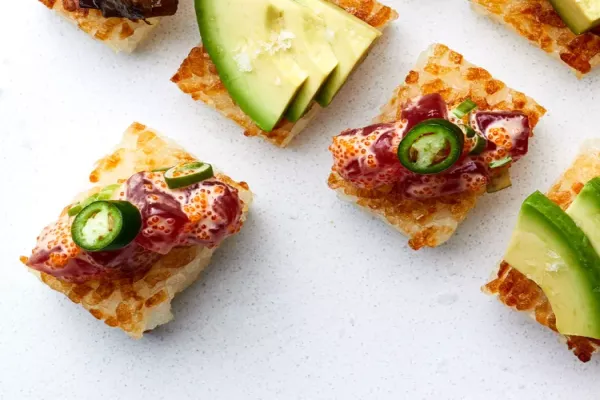Crispy Rice Cakes with Spicy Tuna
