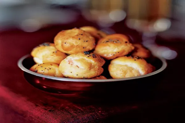 Smoked Salmon Stuffed Puffs