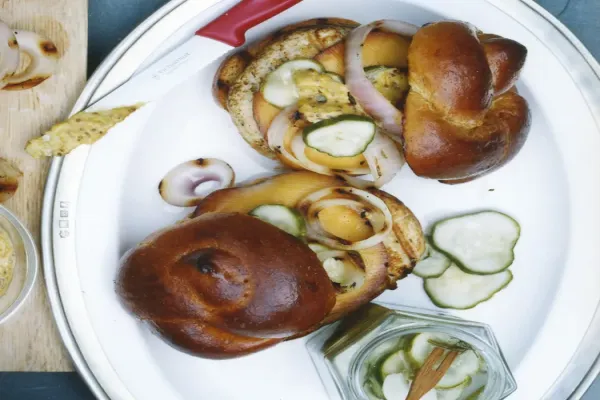Turkey Burgers with Smoked Gouda