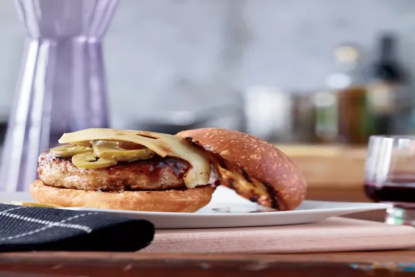 Barbecue-Glazed Turkey Burgers