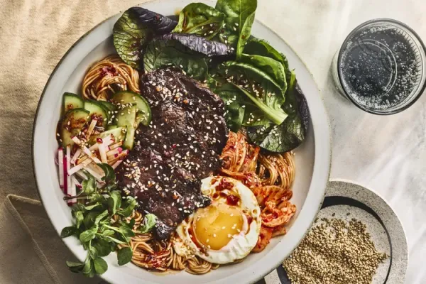 Bibimguksu (Korean Chilled Noodles)