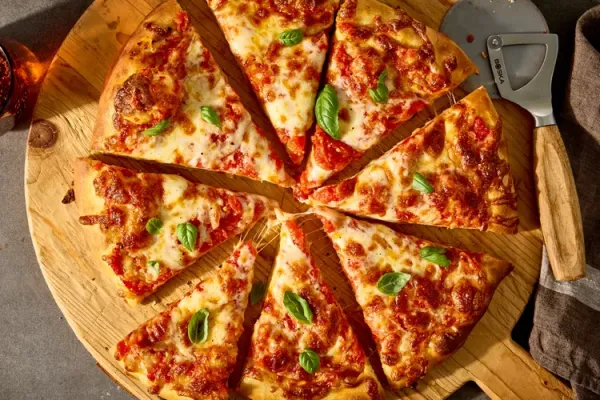 Tomato Mozzarella Pizza