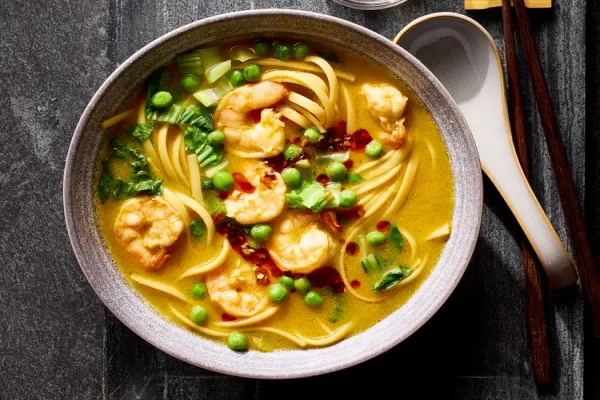 Ginger Soy Shrimp Noodle Soup